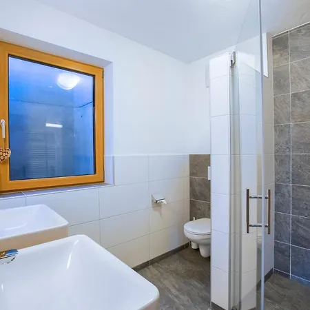 Veenroos * Neukirchen am Großvenediger